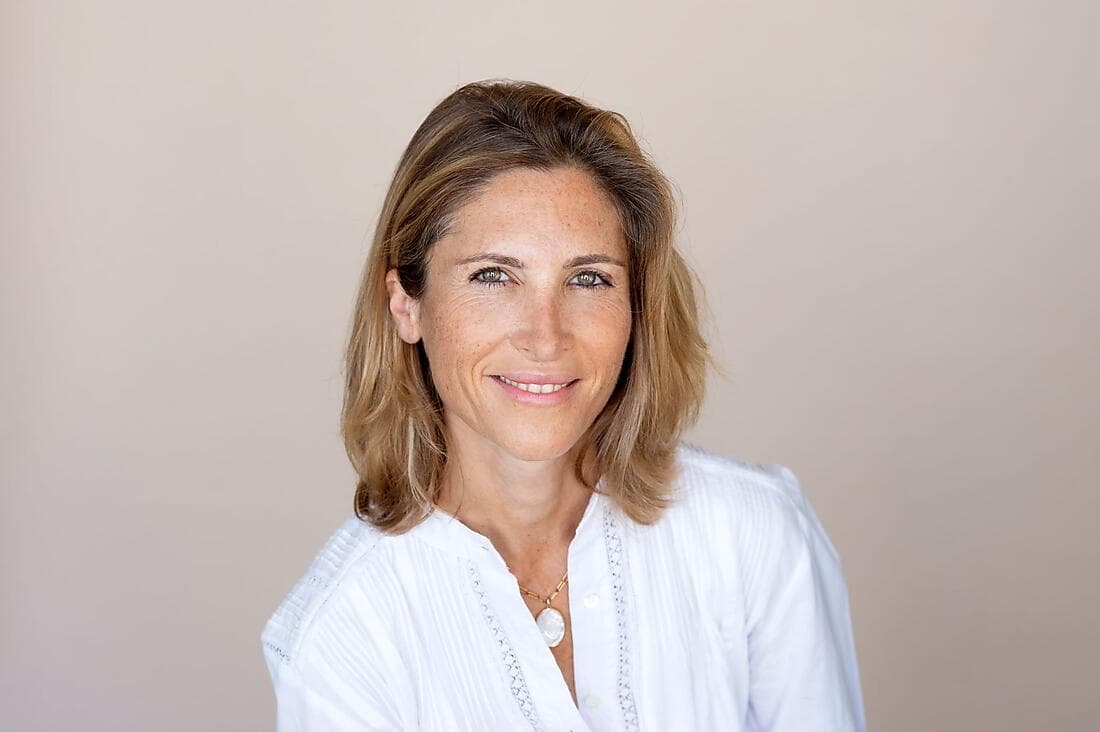 Julia de Funes ©Hannah Assouline-Editions de l\'Observatoire 2022 - FormatMail.jpg