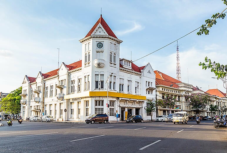 Surabaya-Java_City_Adobe_186885617.jpg